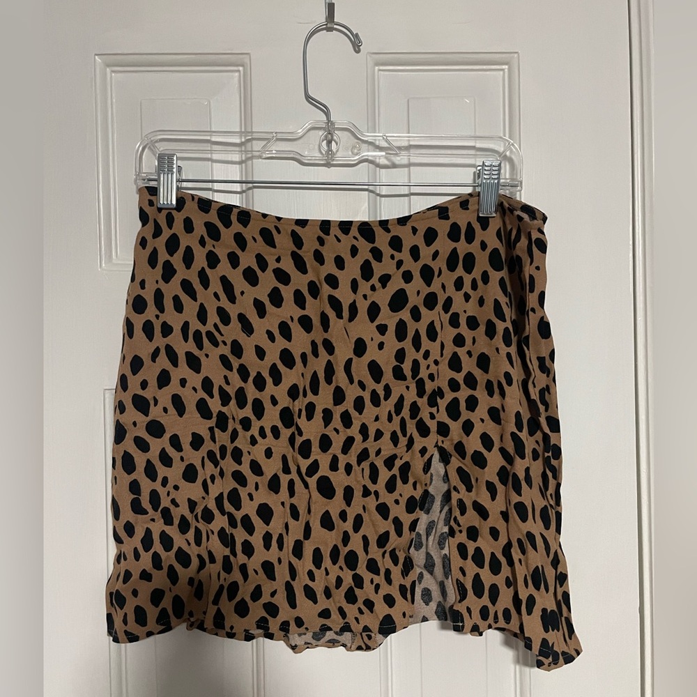Reformation skirt in leopard print